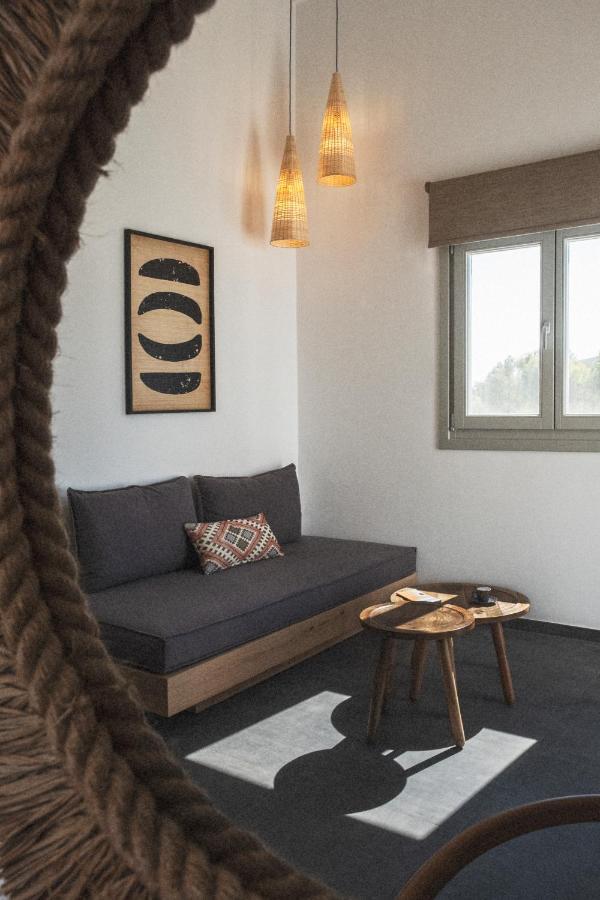 Nautilus Serifos Livadakia ภายนอก รูปภาพ